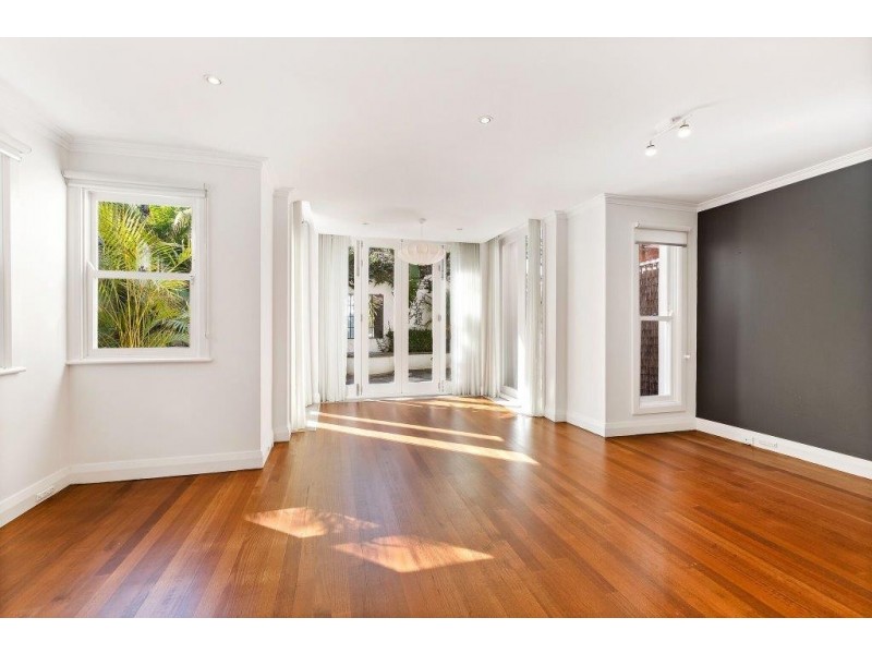 2/24 Chester Street, Woollahra NSW 2025