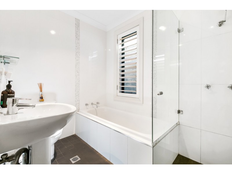 76 Frederick Street, Sydenham NSW 2044