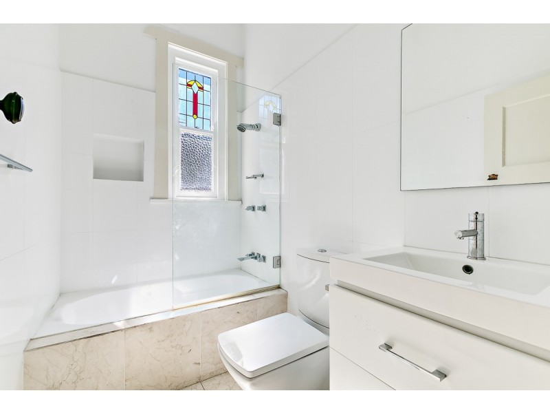 8 Daly Avenue, Concord NSW 2137