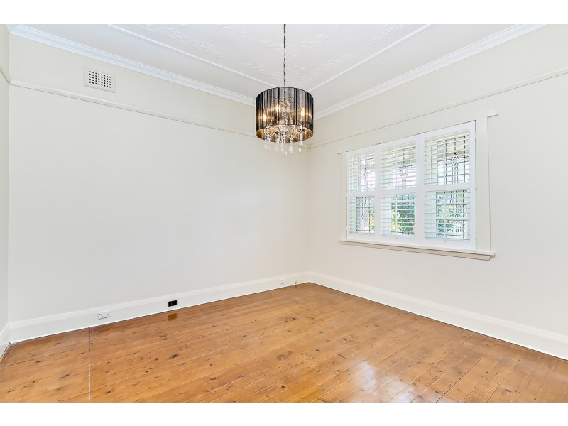 8 Daly Avenue, Concord NSW 2137