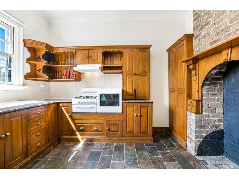 4 Herbert Street, Newtown NSW 2042