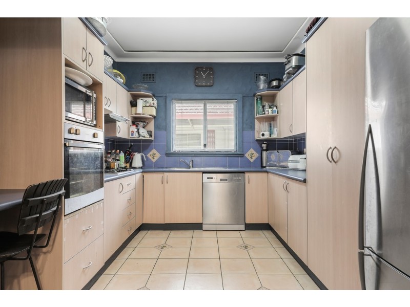3 Walker Avenue, Peakhurst NSW 2210