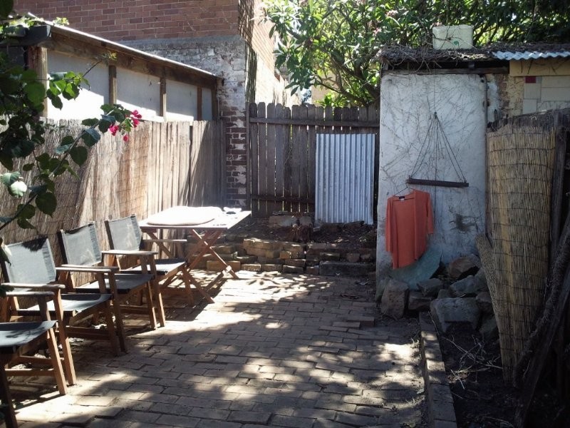 12 John Street, Erskineville NSW 2043