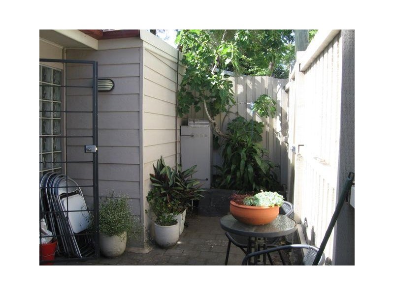 91 Railway Parade, Erskineville NSW 2043