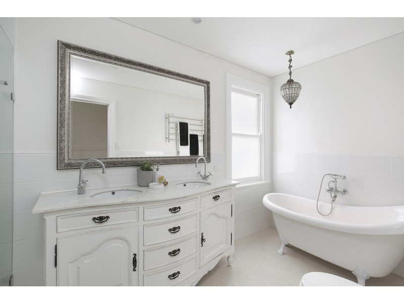 58 Station Street, Newtown NSW 2042