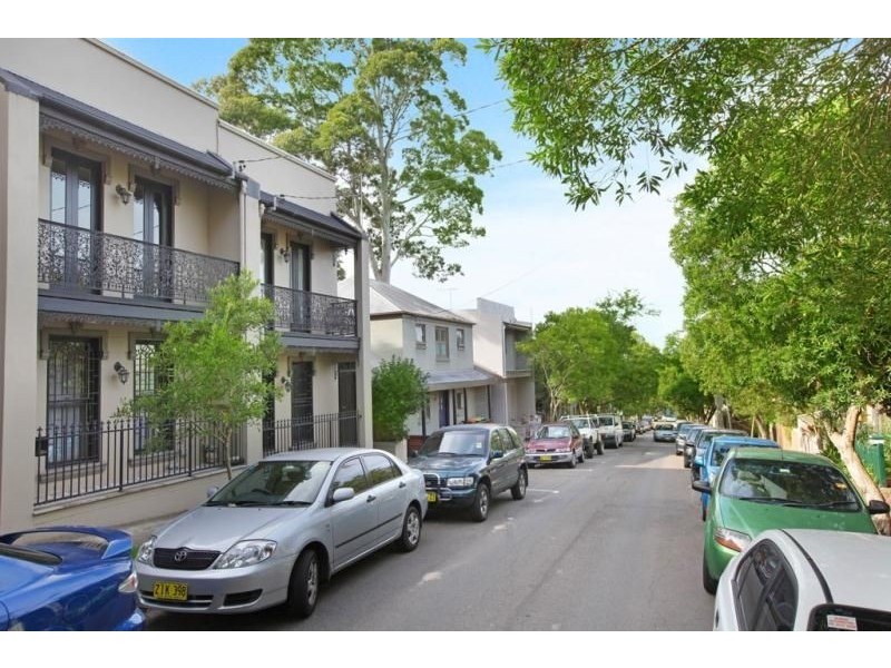 32 Queen Street, Newtown NSW 2042