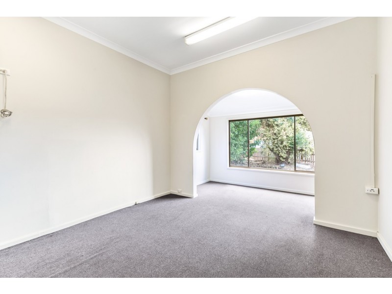 21 Heathcote Road, Moorebank NSW 2170