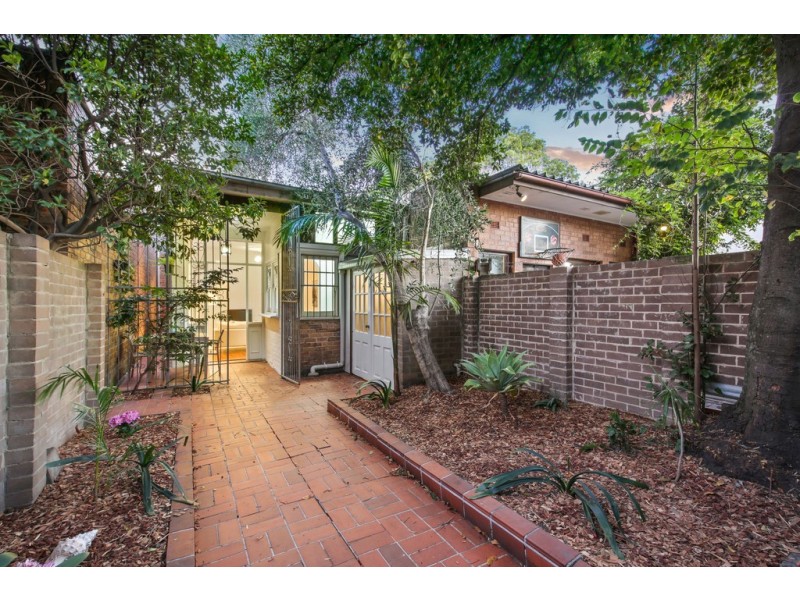 45 Dickson Street, Newtown NSW 2042