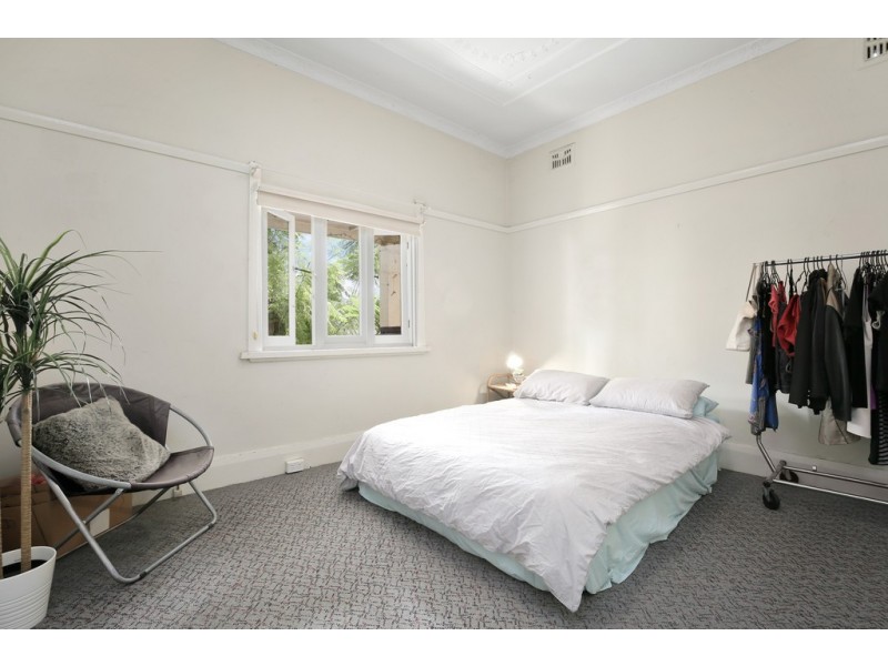 8 Unwin Street, Earlwood NSW 2206