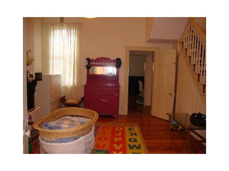 32 Holmwood Street, Newtown NSW 2042