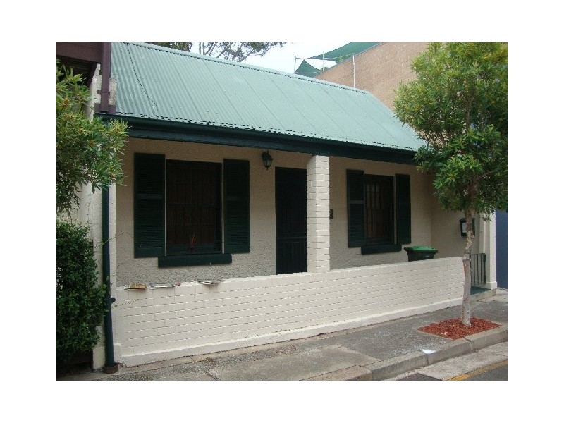 13 Briggs Street, Camperdown NSW 2050