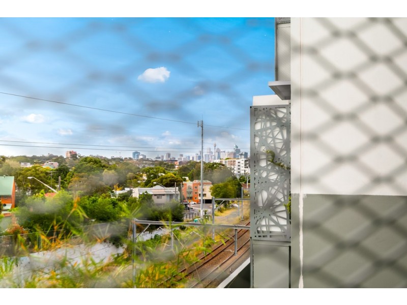 202/241-245 Sydney Park Road, Erskineville NSW 2043