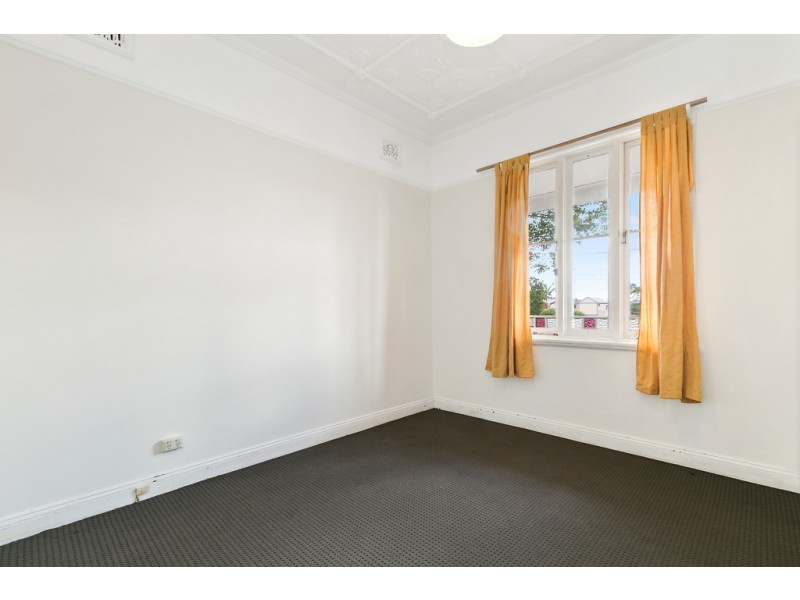 27 Ingham Ave, Five Dock NSW 2046