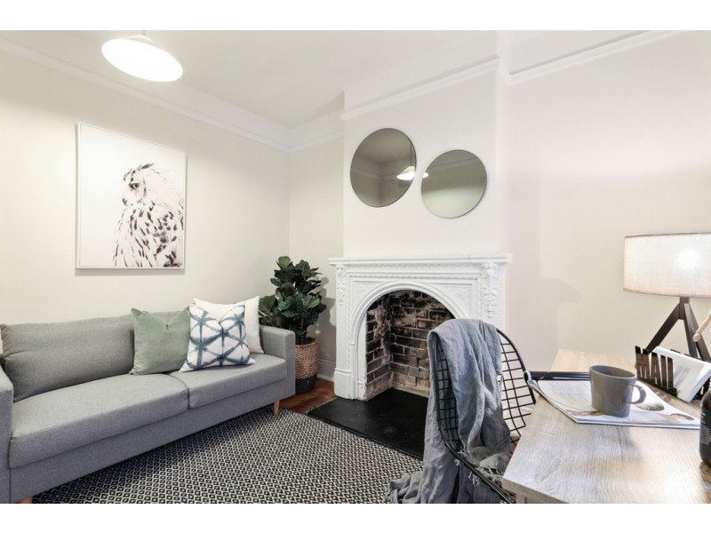 32 Charles Street, Enmore NSW 2042