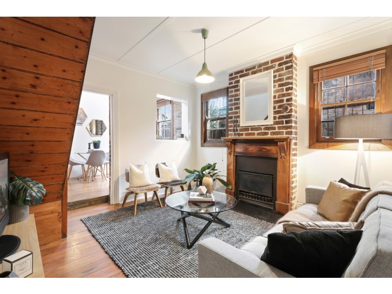 32 Charles Street, Enmore NSW 2042