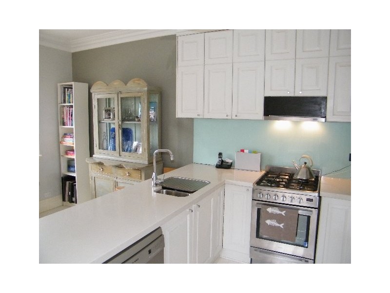 7 Pine Street, Newtown NSW 2042