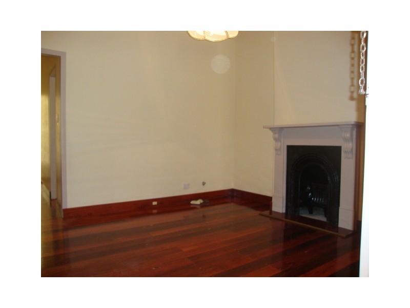 122 Campbell Street, St Peters NSW 2044