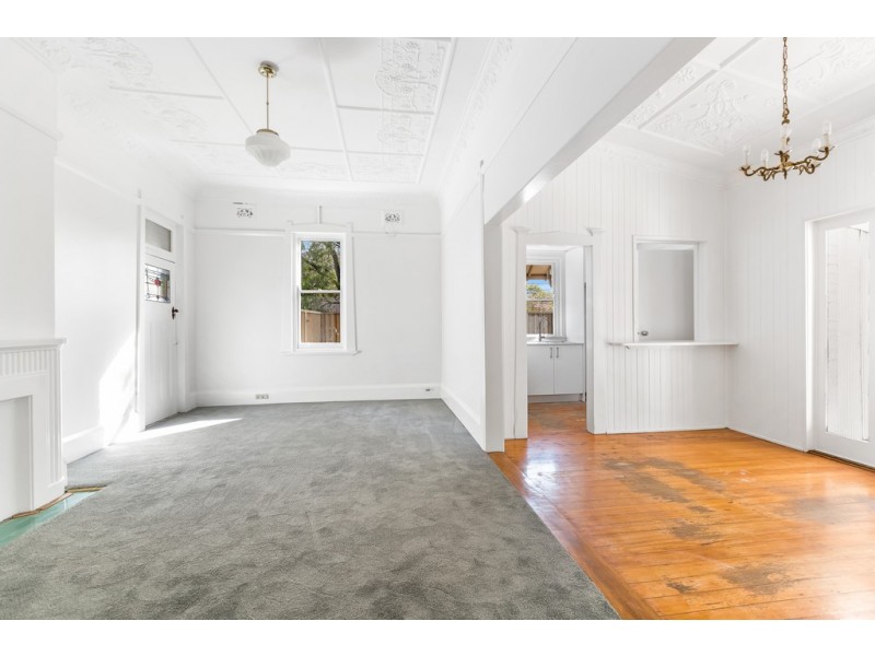 583 Blaxland Road, Eastwood NSW 2122