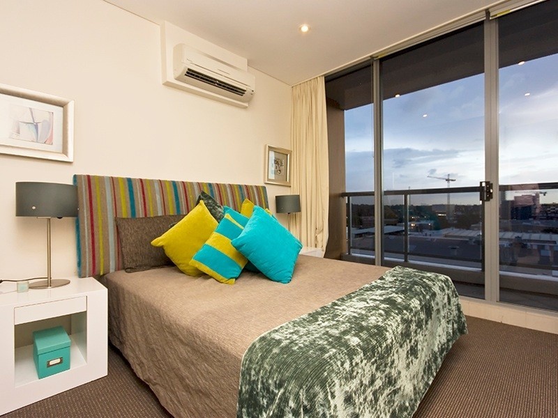 914/6 Lachlan Street, Waterloo NSW 2017