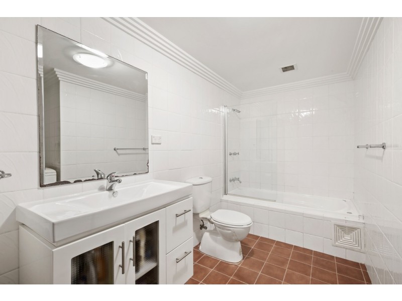 2/35-37 Renwick Street, Redfern NSW 2016