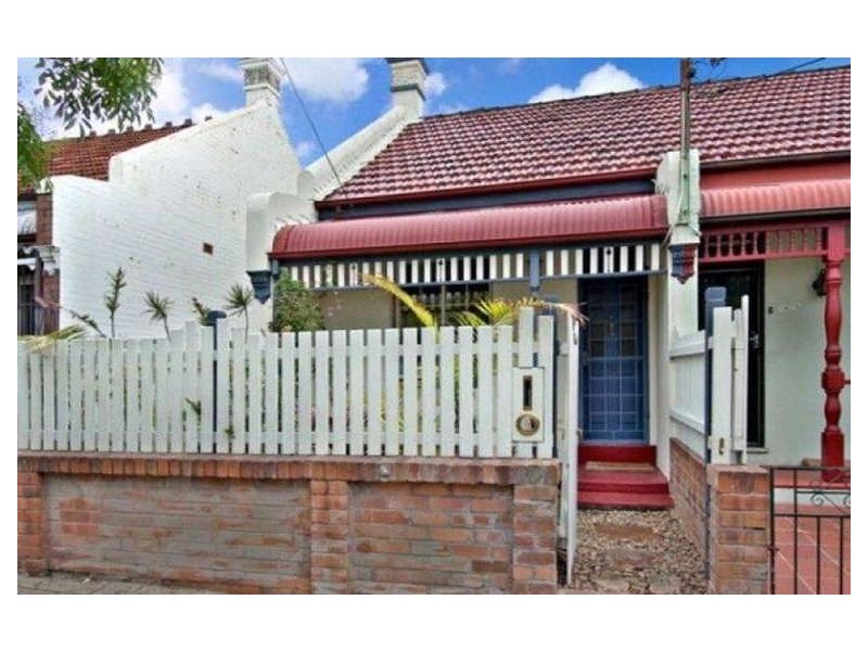 140 Unwins Bridge Road, St Peters NSW 2044