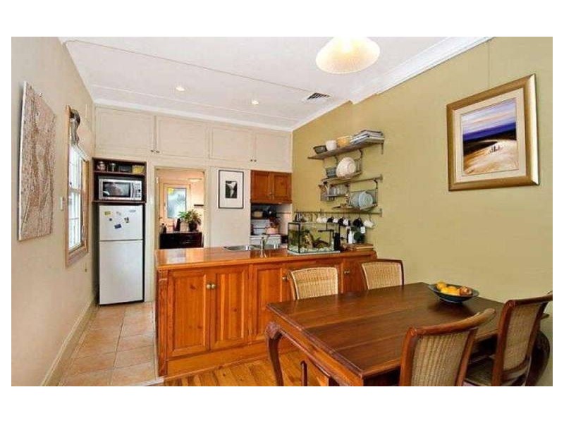 140 Unwins Bridge Road, St Peters NSW 2044