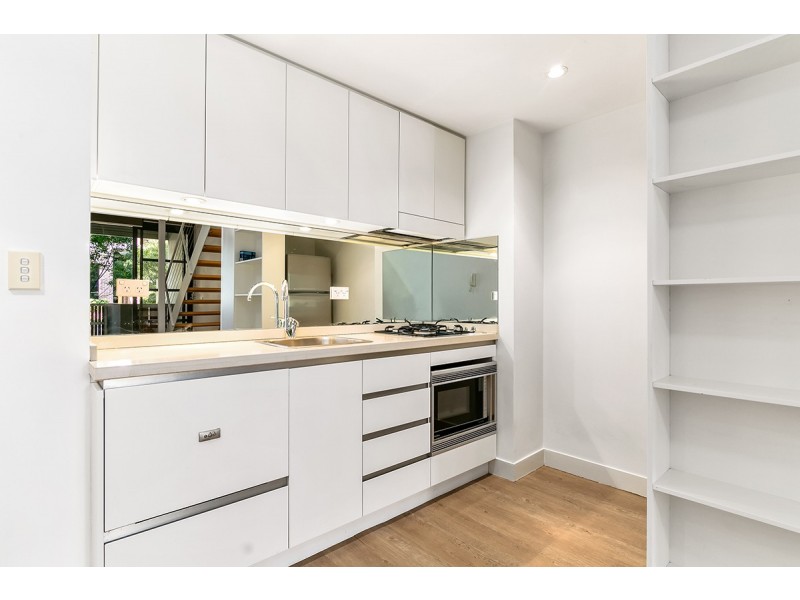 2112/8 Eve Street, Erskineville NSW 2043