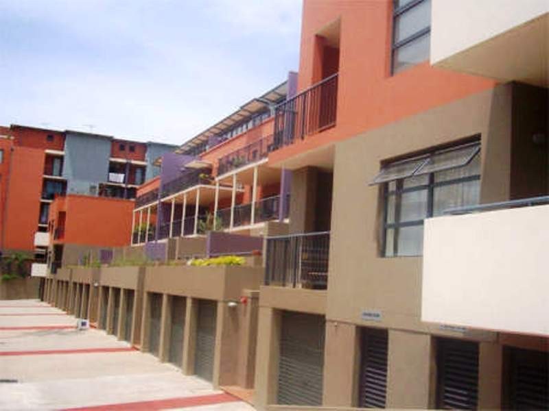 13/20 Fitzgerald Street, Newtown NSW 2042
