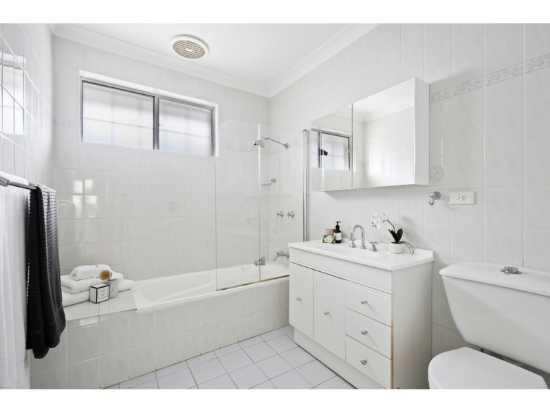 1/7-9 Pemell Lane, Newtown NSW 2042