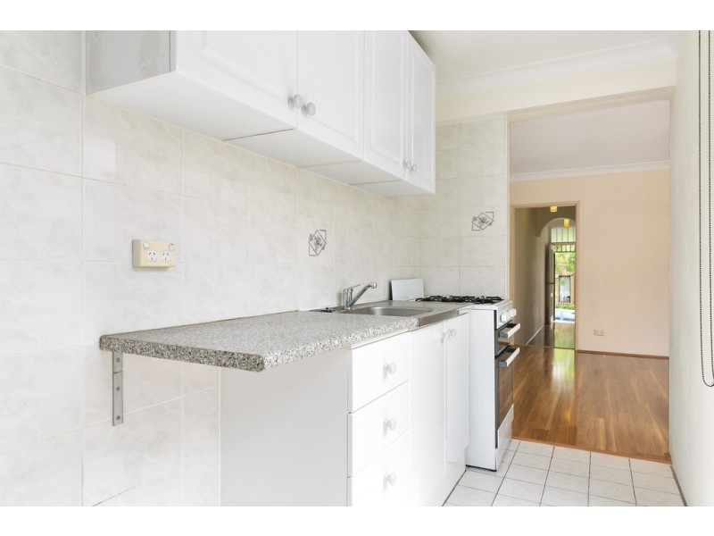 39 Campbell St, Newtown NSW 2042