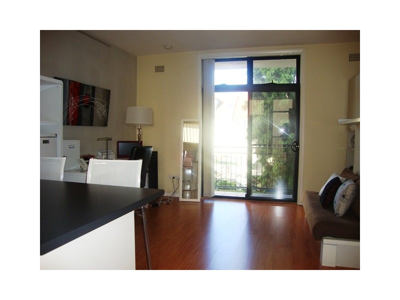 11/33 Wells Street, Redfern NSW 2016