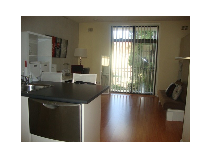 11/33 Wells Street, Redfern NSW 2016