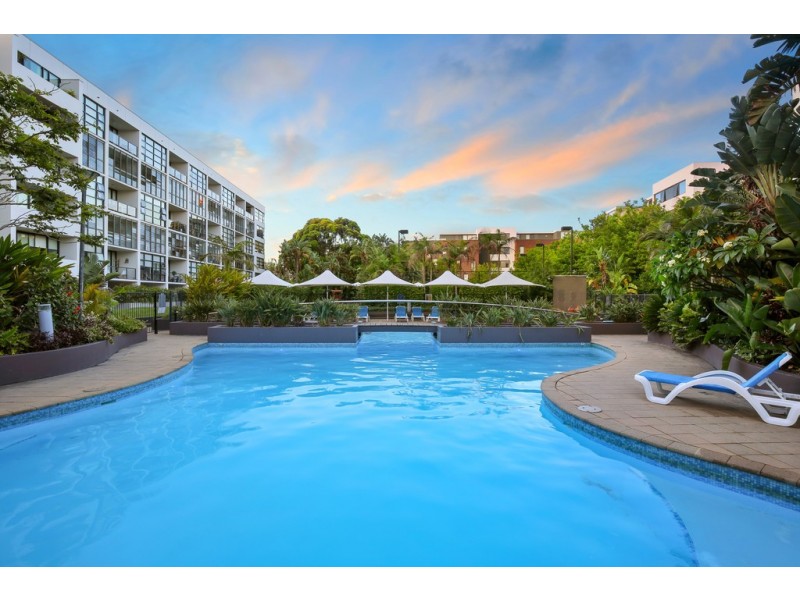 1402/221 Sydney Park Road, Erskineville NSW 2043