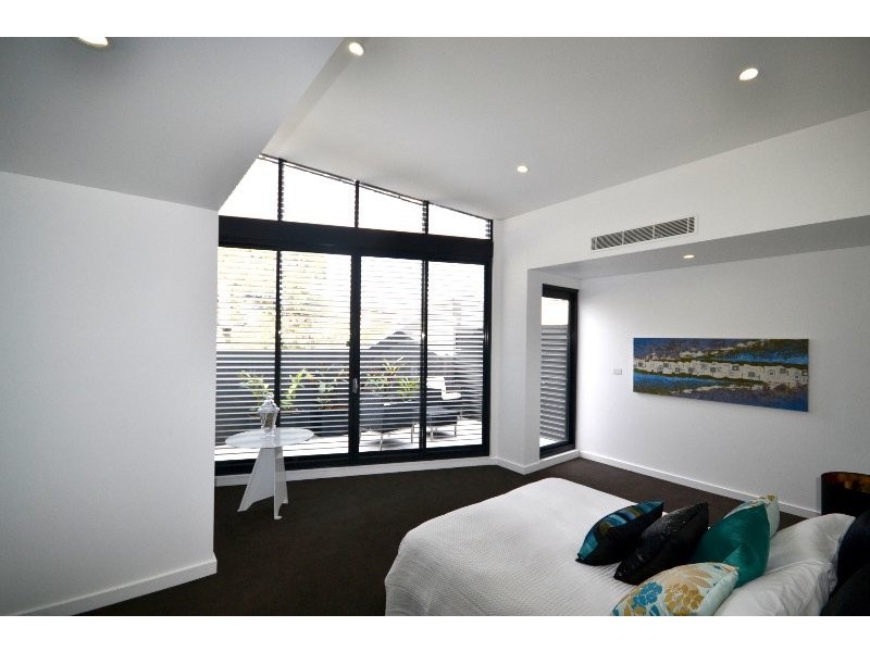13 Gibbens Street, Camperdown NSW 2050