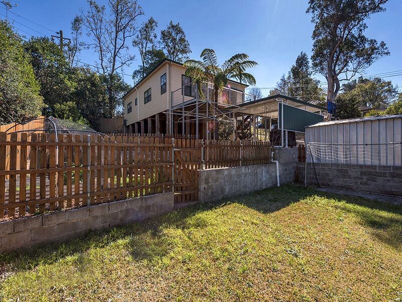 1. Hawkesbury Road, Springwood NSW 2777