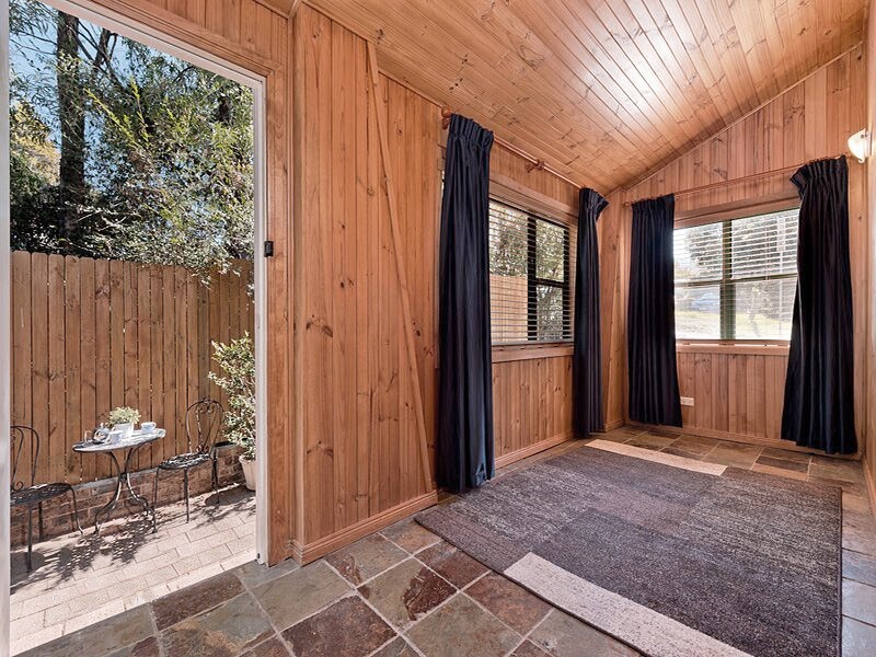 1. Hawkesbury Road, Springwood NSW 2777