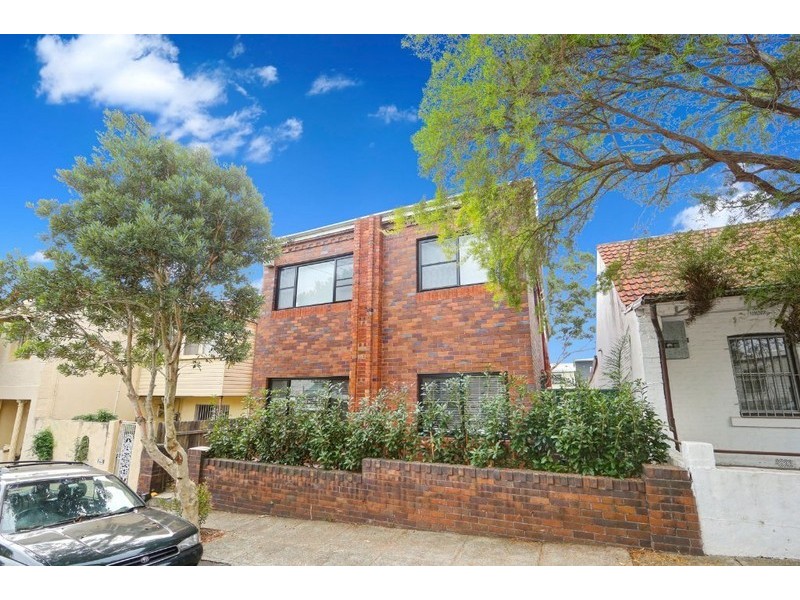 2/64 Chelmsford Street, Newtown NSW 2042