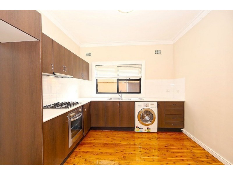 2/64 Chelmsford Street, Newtown NSW 2042