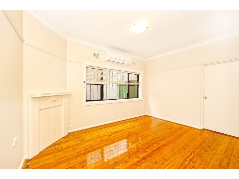 2/64 Chelmsford Street, Newtown NSW 2042