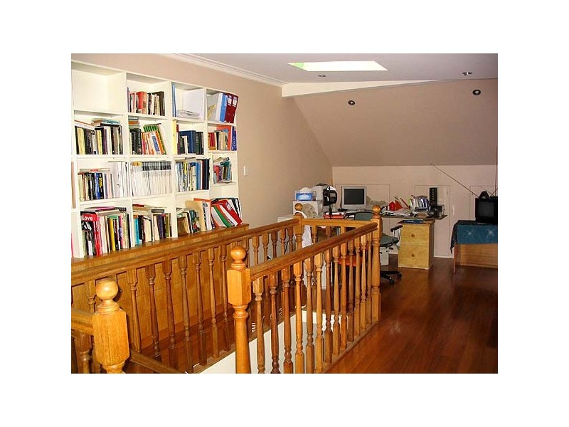 62 Roberts Street, Newtown NSW 2042