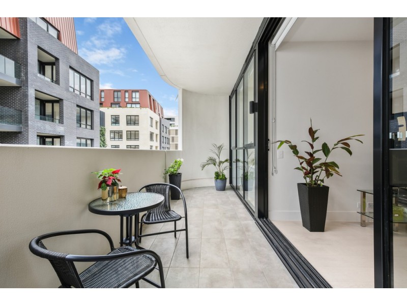 C303/72 Macdonald Street, Erskineville NSW 2043