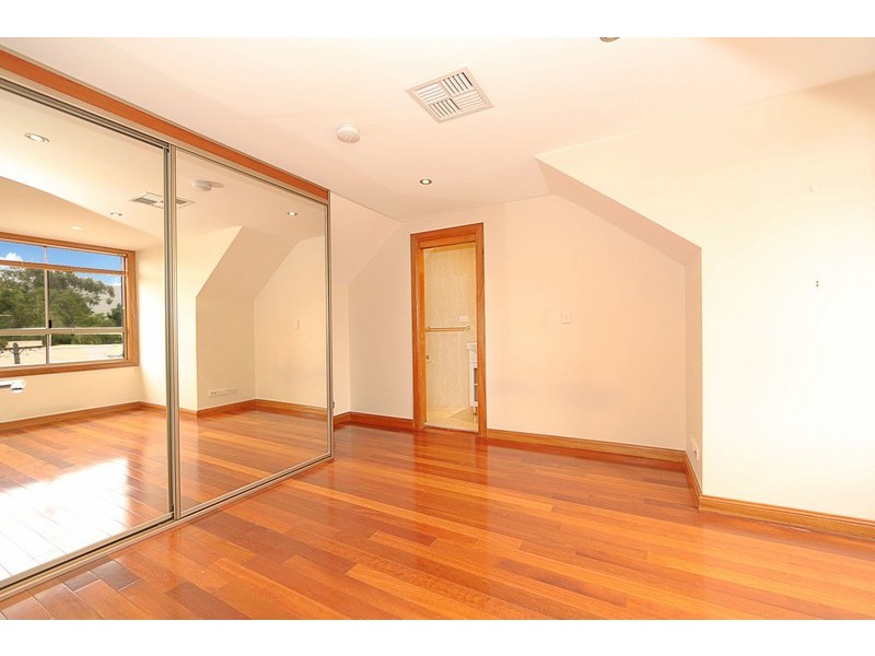 34 Station Street, Newtown NSW 2042