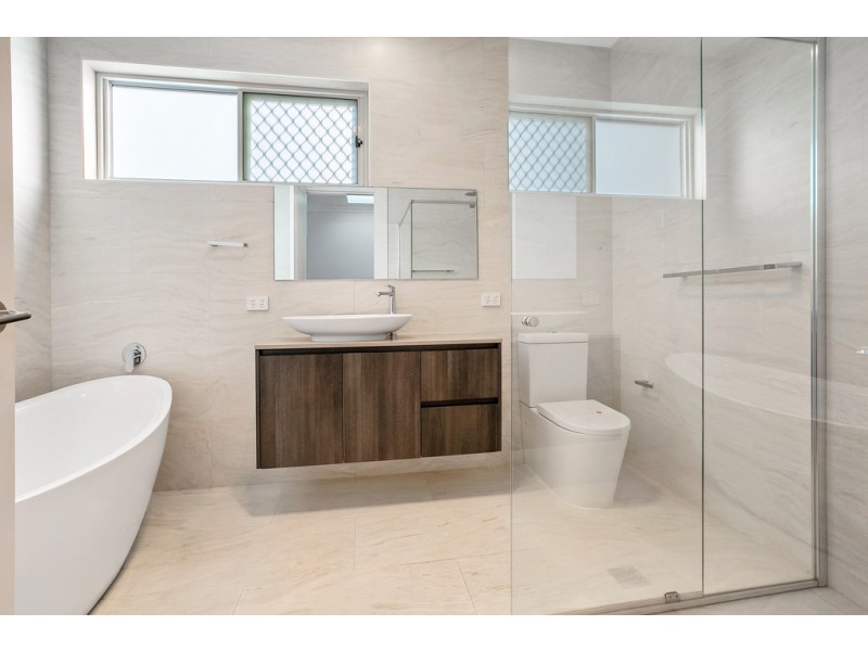 41 Park Street, Peakhurst NSW 2210