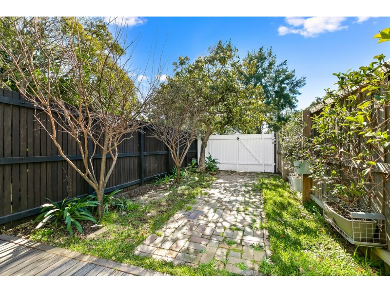 8 Campbell Road, Alexandria NSW 2015