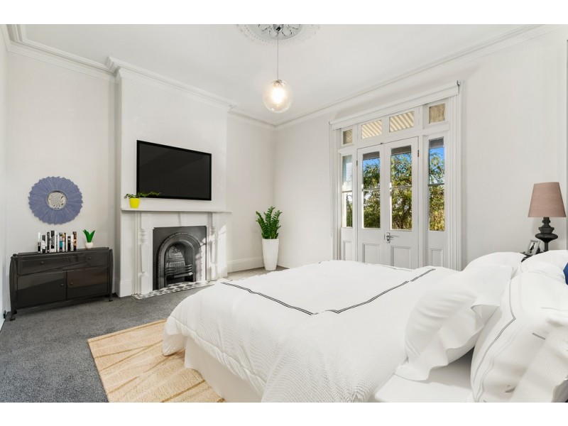 24 Holdsworth Street, Newtown NSW 2042