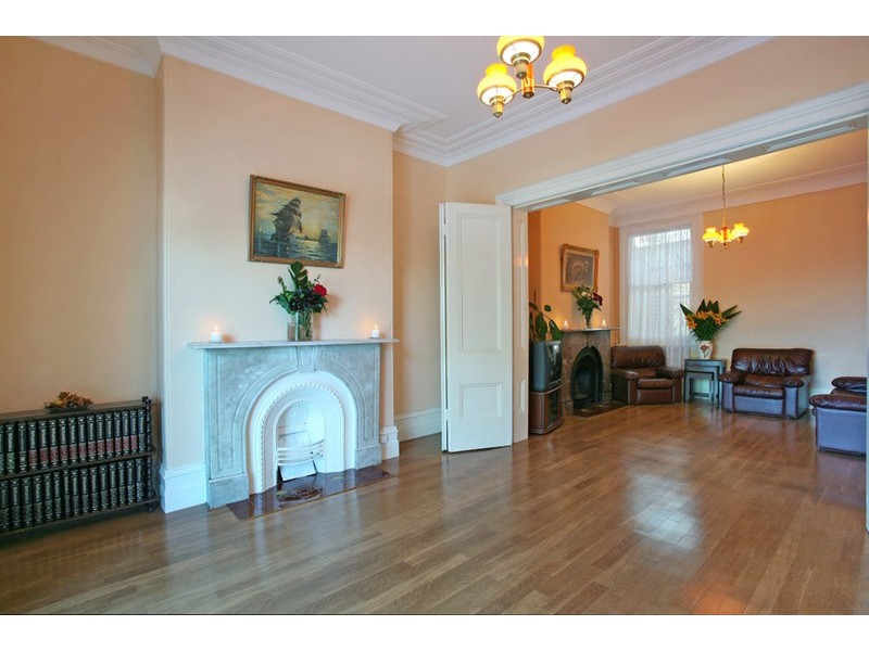 7 Warren Ball Avenue, Newtown NSW 2042