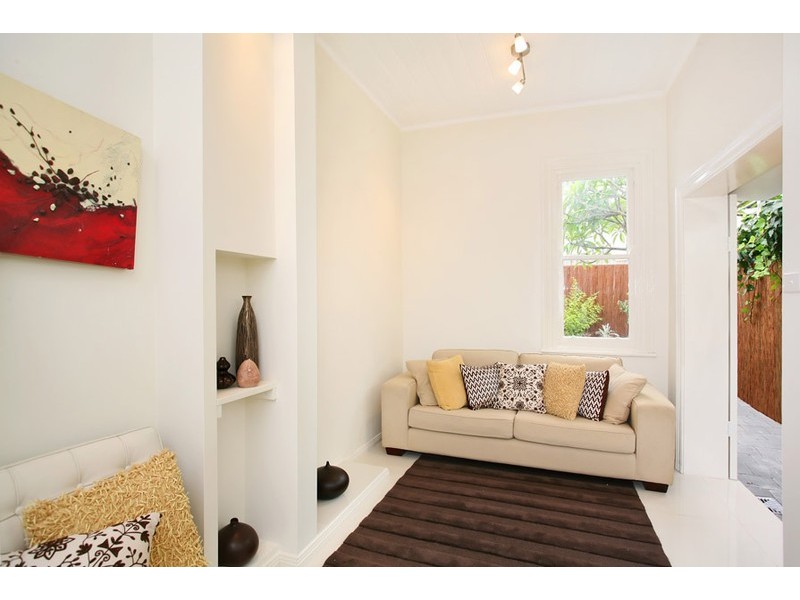 4 Bailey Street, Newtown NSW 2042