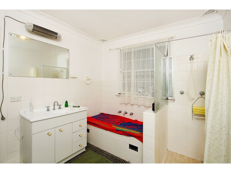 2/167 Hampden Road, Wareemba NSW 2046