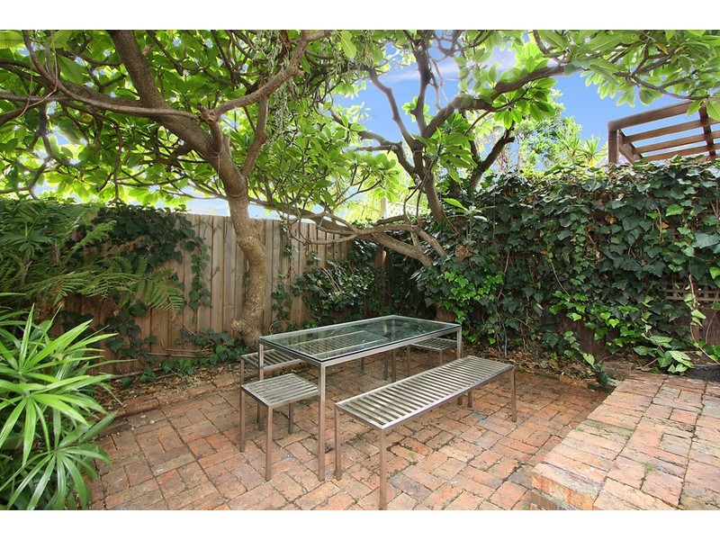 39 Cambridge Street, Enmore NSW 2042