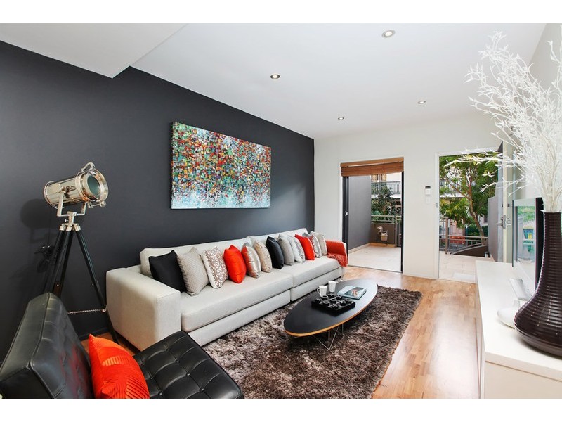 2/198 George Street, Erskineville NSW 2043